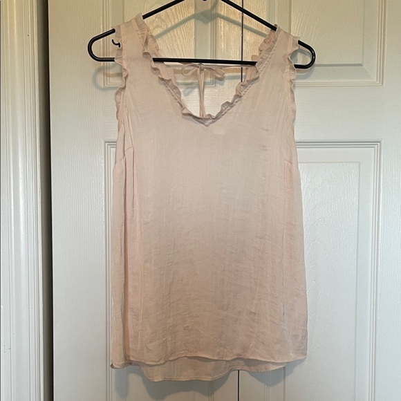 LC Lauren Conrad Tops - Lauren Conrad M light pink tank top ruffles v neck back tie detail lightweight